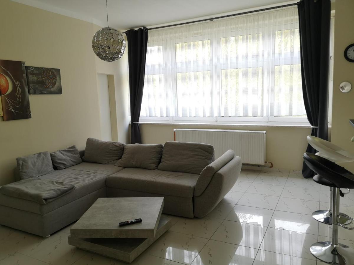 Ferienwohnung Civrilli Teuchern 外观 照片